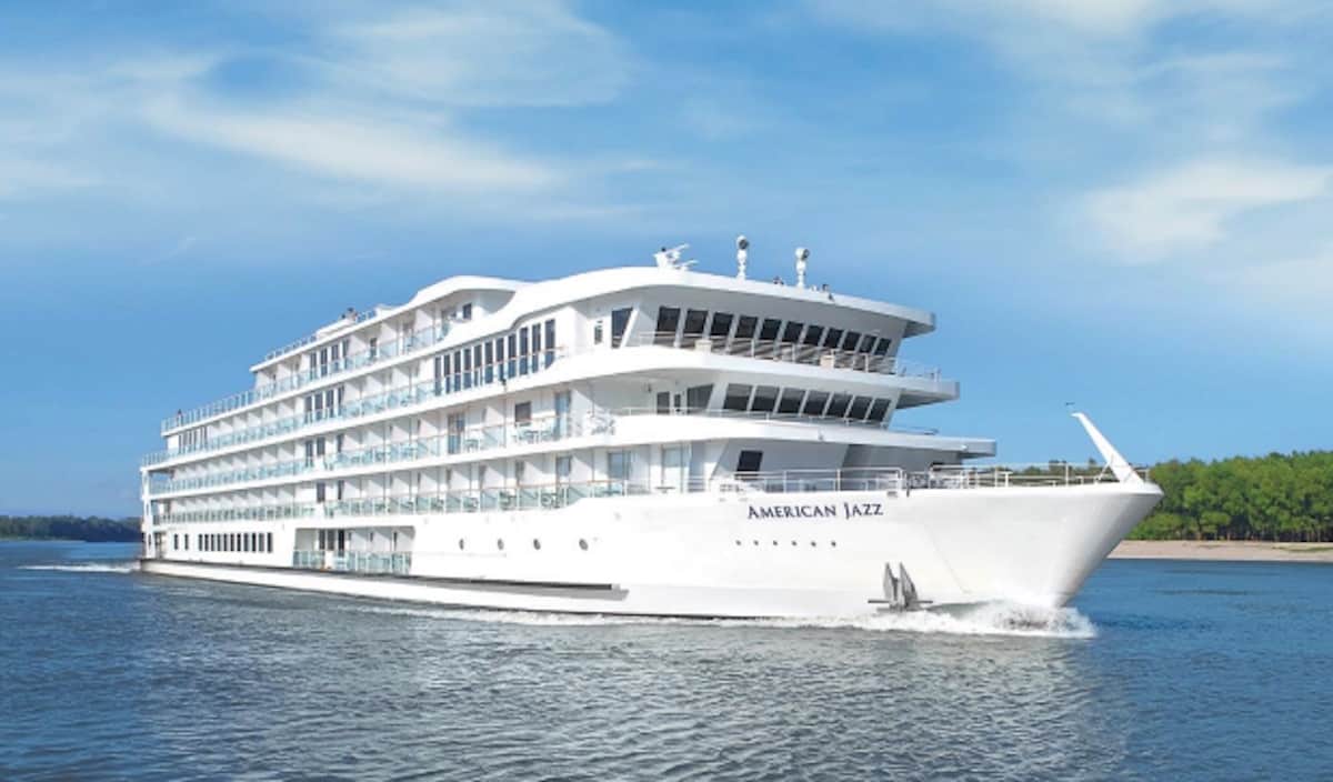 American Cruise Lines' American Jazz river ship