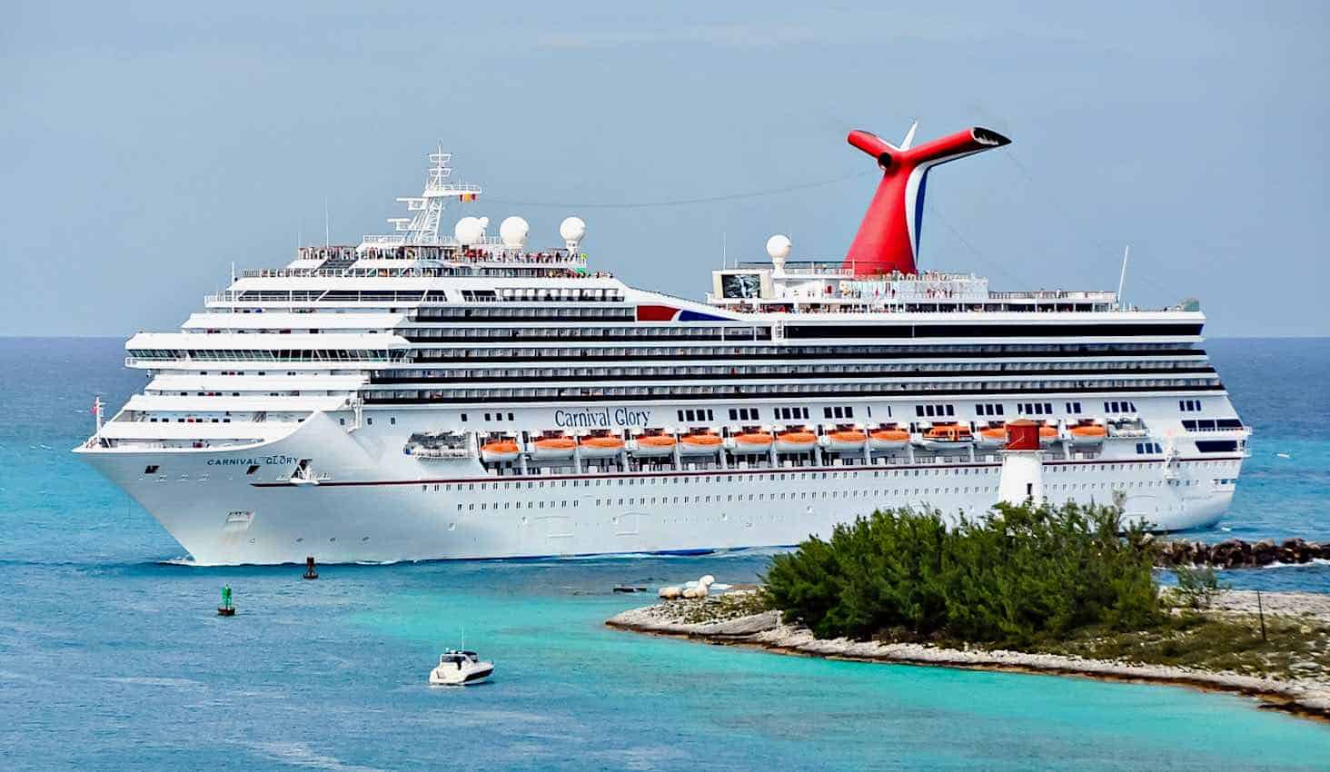 Carnival Glory at Nassau Bahamas lighthouse.