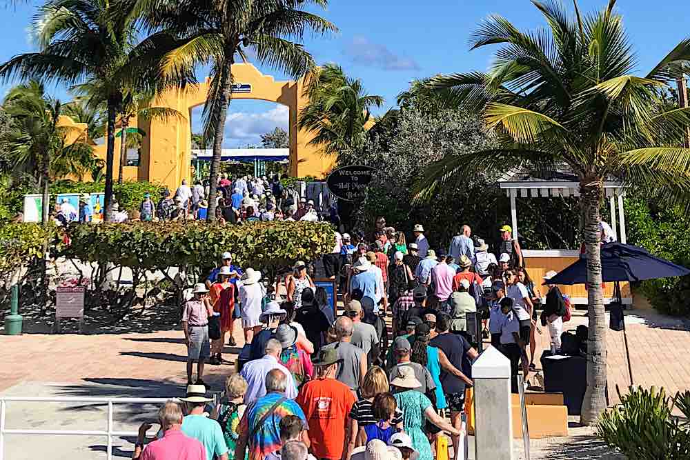 Half Moon Cay Bahamas Entrance crowds