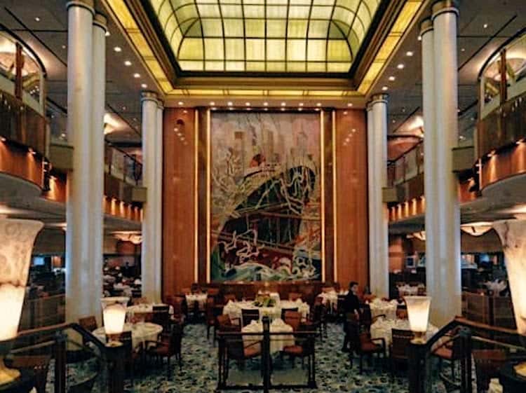 Queen Mary 2  Britannia Main Dining Room Review and Advice