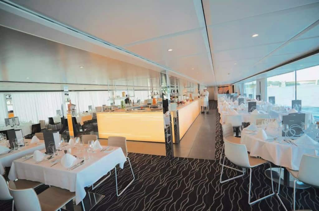 Emerald Cruises Reflection Restaurant 