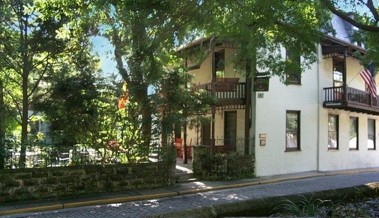 The view of the inn from St. George Street. 