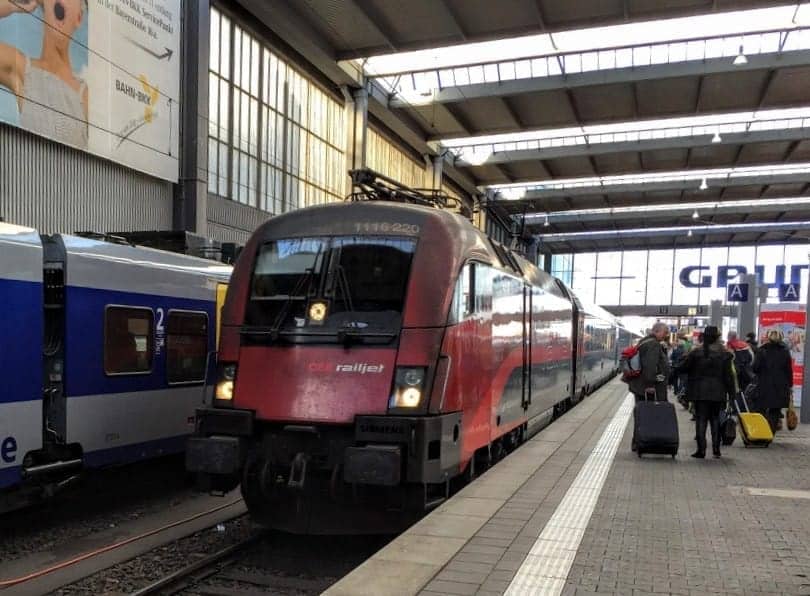 Boarding the Railjet train to Budapest.