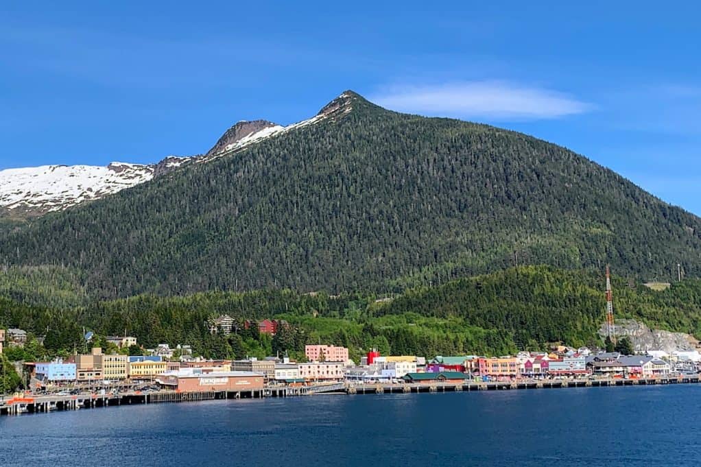 ketchikan-dock-approach