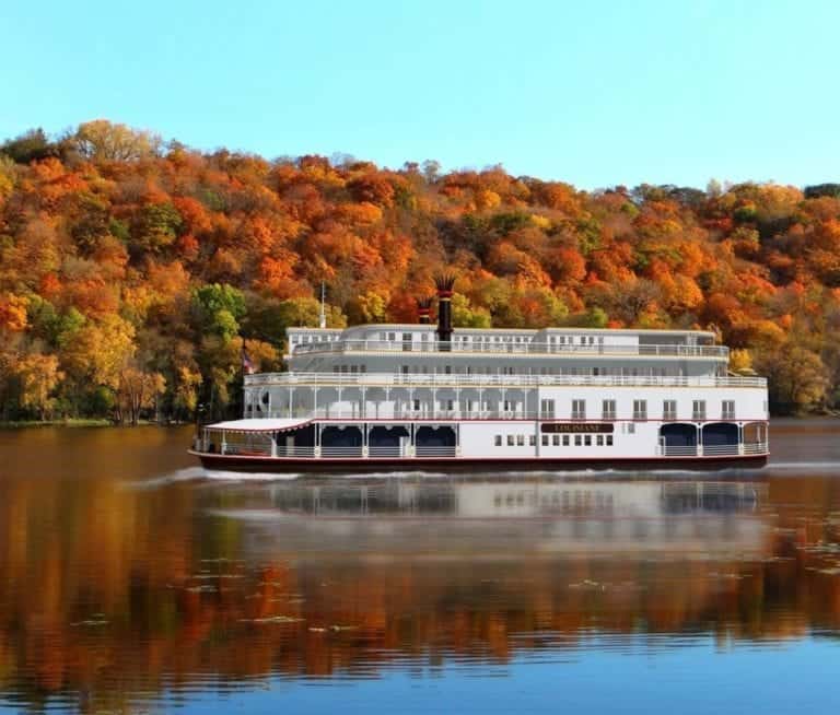 Mother’s Day Savings on French America Line Mississippi River Cruises