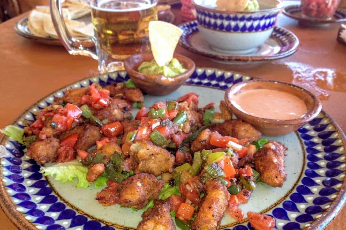 Shrimp fajitas at 40 Canones restaurant