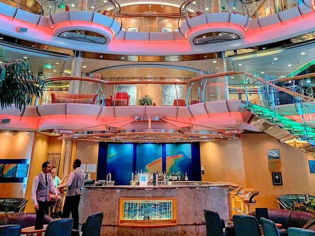 Radiance of the Seas Centrum Lobby.