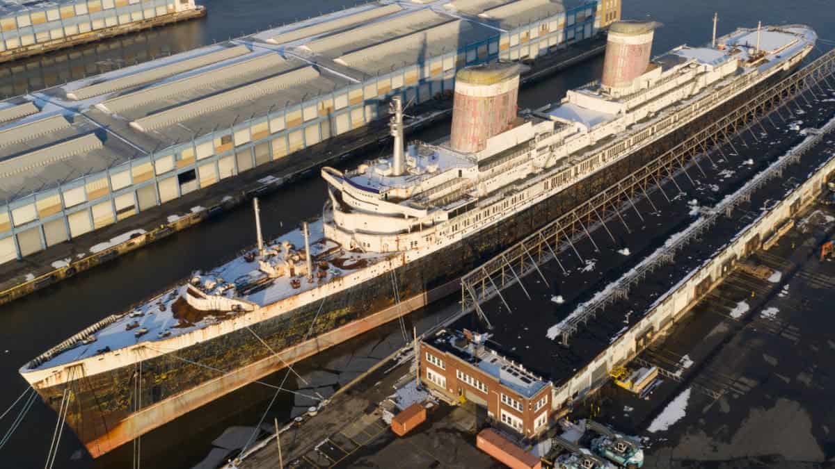 Emergency Assistance Required to Preserve Historic American Cruise Ship