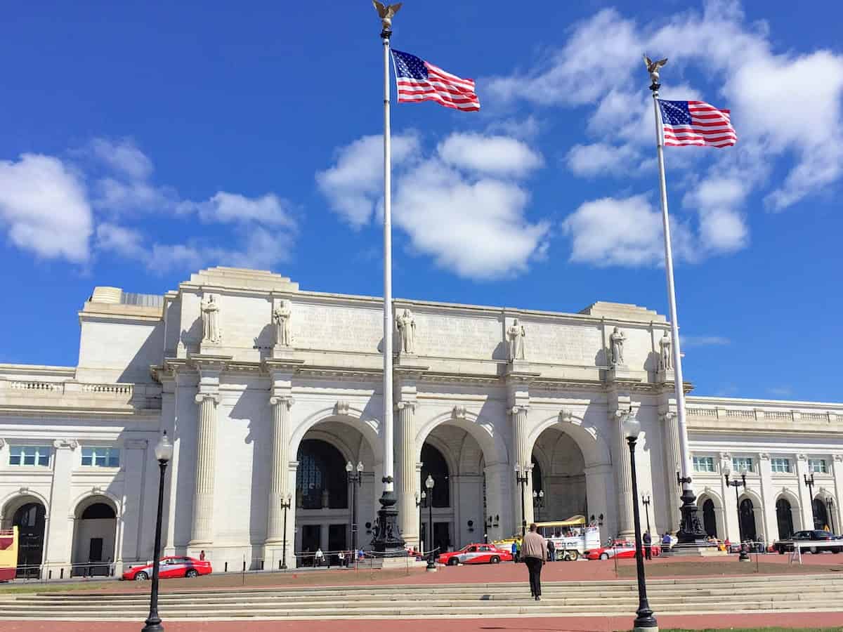 Amtrak Adds Over 200 New Upgraded Ticket Kiosks